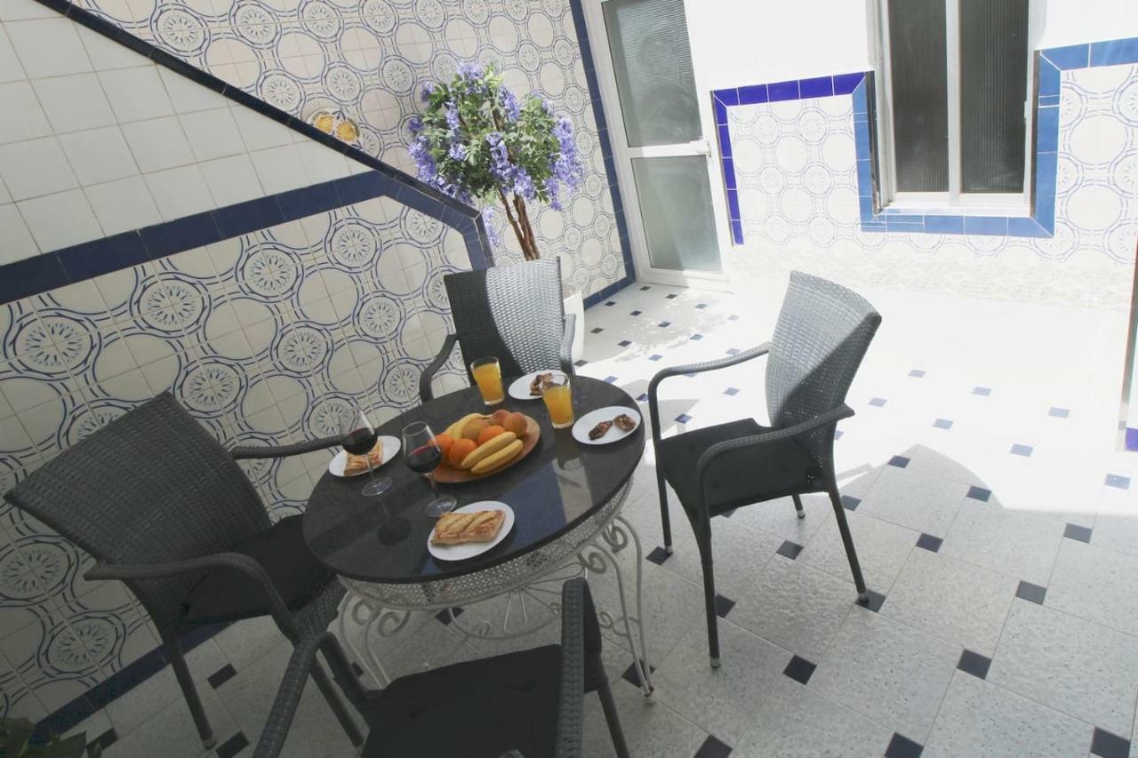 Big Apartment With Unique Patio Near Santa Barbara Castle Alicante Exterior photo